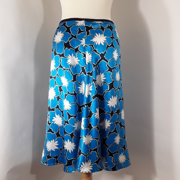 Susan Bristol blue floral print silk A-line skirt - Picture 2 of 4